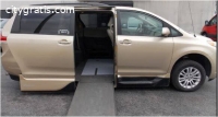 2014 Toyota Sienna XLE Wheelchair Mobili