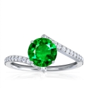 Buying an Emerald Engagement Ring
